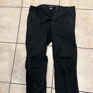 Mens black Arcteryx pants. Good condition.